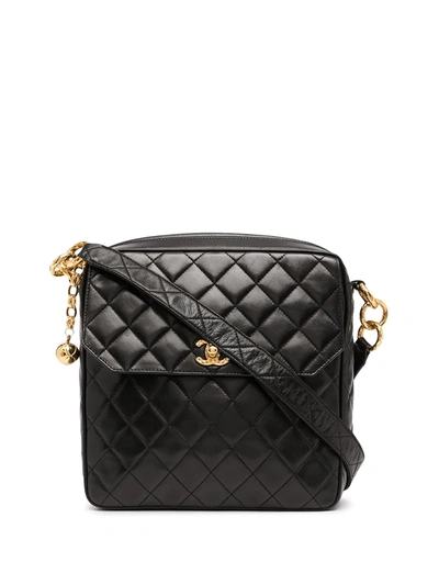 Pre-owned Chanel 1992 Diamond-quilted Crossbody Bag In 黑色