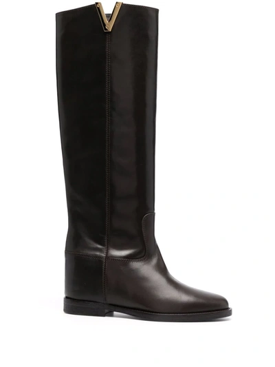 Shop Via Roma 15 Logo Plaque Knee-length Boots In 褐色