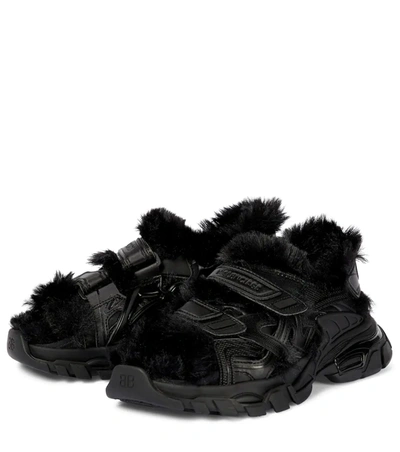 Shop Balenciaga Track Sandals In 黑色