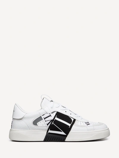 Shop Valentino Low-top Calfskin Vl7n Sneakers Black And White