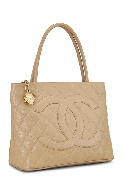Pre-owned Chanel Beige Quilted Caviar Medallion Tote