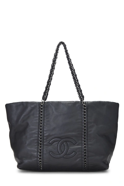Pre-owned Chanel Black Calfskin Luxe Ligne Zip Tote Large