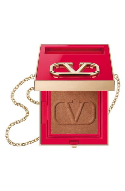 Shop Valentino Go-clutch Refillable Compact Finishing Powder In Universal Bronzer
