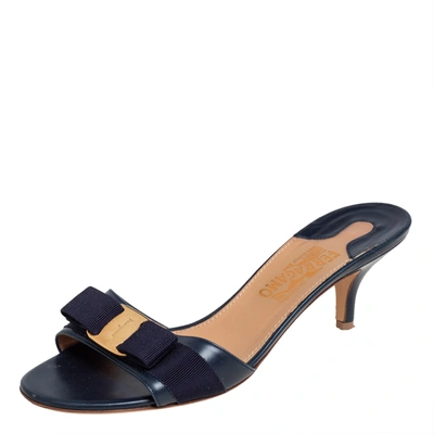 Pre-owned Ferragamo Blue Leather Vara Bow Slide Sandals Size 40