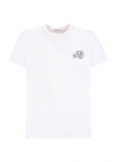 Shop Moncler Logo-patch T-shirt In Bianco