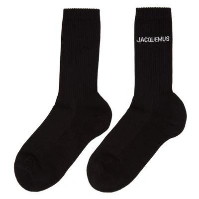 Jacquemus Les Chaussettes Logo Knit Socks In 990 Black