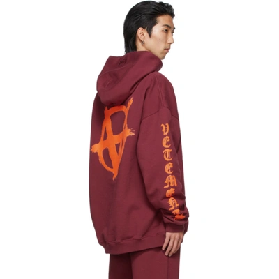 Shop Vetements Burgundy Anarchy Gothic Logo Hoodie In Bordeaux / Orange