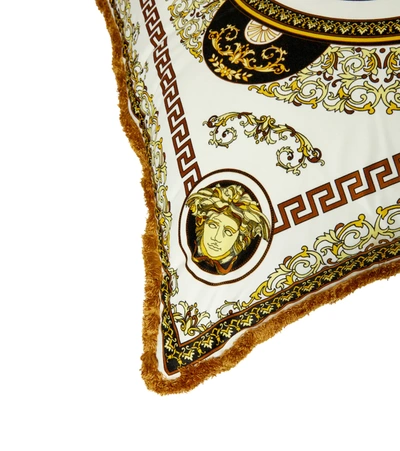 Versace Z7010 White Gold Velluto Cotton Cushion 90cm X 90cm 1 Size In Multicoloured