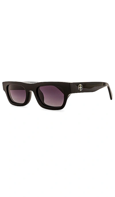 Shop Anine Bing Otis Sunglasses In Black
