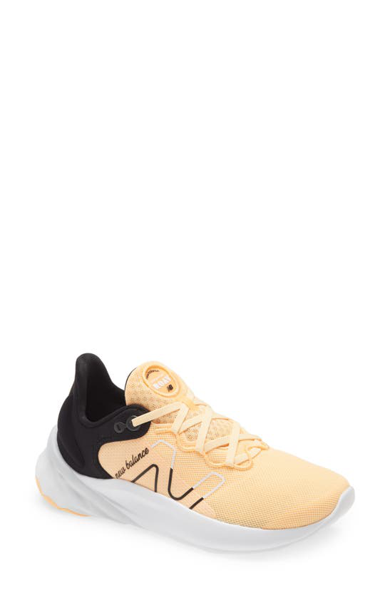 fresh foam roav knit sneaker