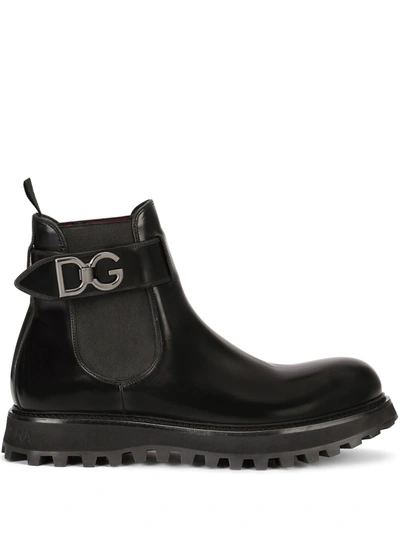 Shop Dolce & Gabbana Chelsea Belted Boots In Schwarz