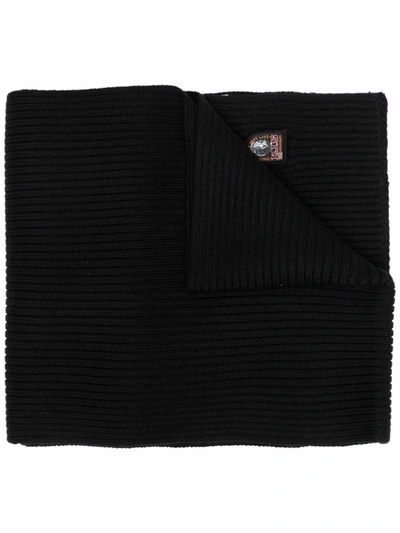 Shop Parajumpers Logo-patch Ribbed-knit Scarf In Schwarz