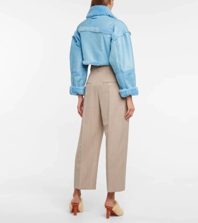 Shop Jacquemus La Veste Paioù Shearling-lined Leather Jacket In Blue