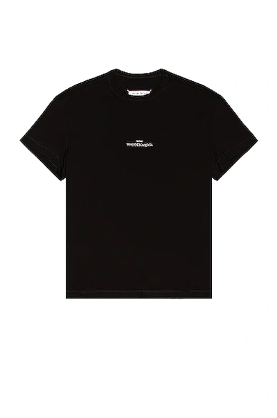 Shop Maison Margiela T-shirt In Black