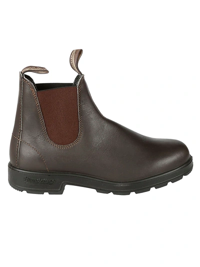 Shop Blundstone Elastic Sided Boots In Marrone