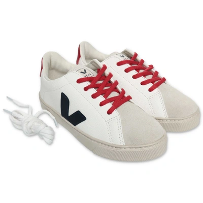 Shop Veja Sneakers Bianche In Pelle Con Lacci In Bianco