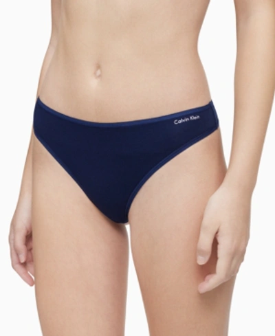 Shop Calvin Klein Cotton Form Thong Underwear Qd3643 In New Navy