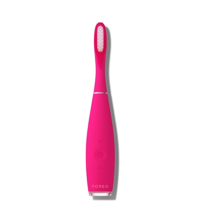 FOREO ISSA 3 ULTRA-HYGIENIC SILICONE SONIC TOOTHBRUSH (VARIOUS SHADES) - FUCHSIA