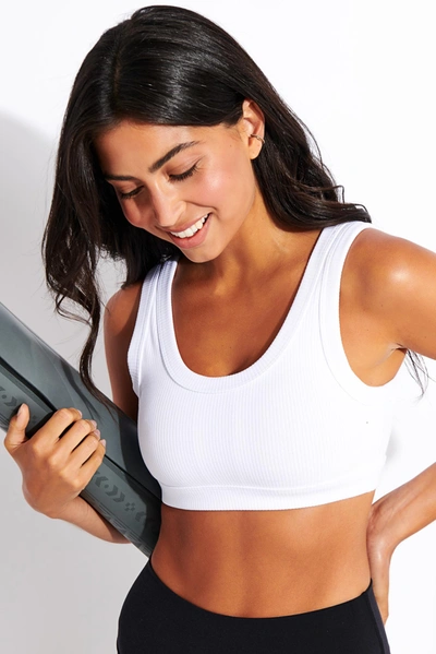 Alo Yoga Wellness Bra In White