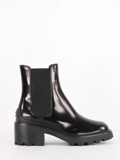 Shop Tod's Black Shiny Leather Ankle Boot