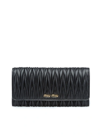 Shop Miu Miu Matelassé Folded Wallet In Black