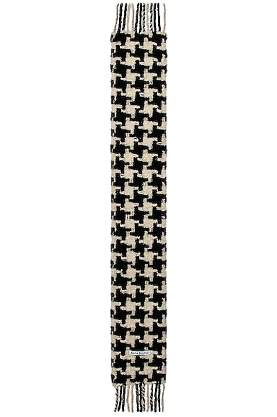 Acne Studios Fringed Houndstooth Alpaca-blend Scarf In White & Black