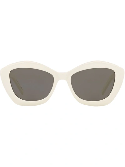 Shop Saint Laurent Sl 423 Cat-eye Sunglasses In Grau