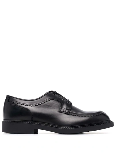 Shop Fratelli Rossetti Round-toe Leather Loafers In Schwarz