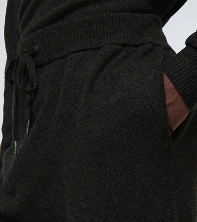 Derek Rose Finley 2 Relaxed-fit Cashmere Jogging Bottoms In Grey