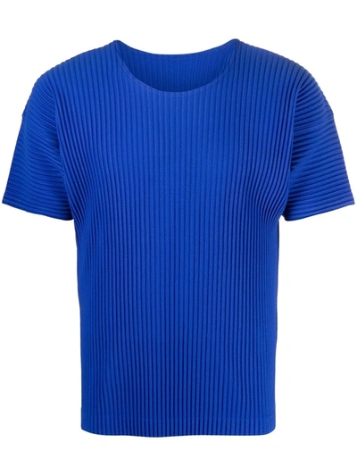 Shop Issey Miyake Ribbed Round-neck T-shirt In Blau