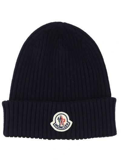 Shop Moncler Logo Patched Ribbed Beanie In Navy