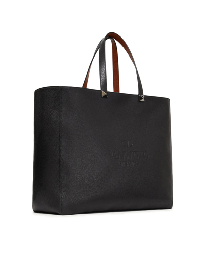 Shop Valentino Garavani Identity Reversible Shopping Bag In Leather In Black