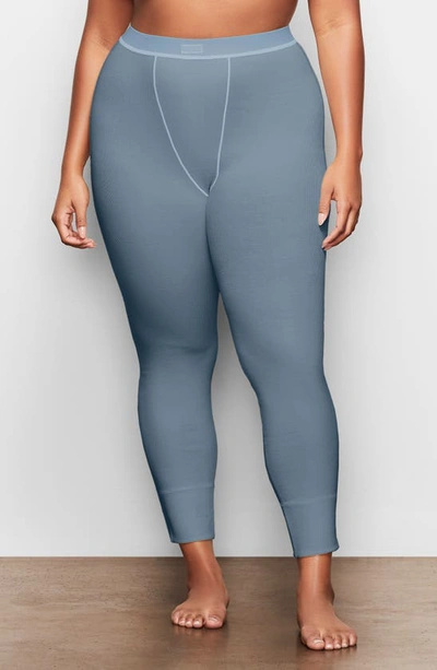 Shop Skims Stretch Cotton Rib Leggings In Kyanite