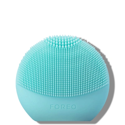 Shop Foreo Luna Play Smart 2 Smart Skin Analysis And Facial Cleansing Device - Mint For You!