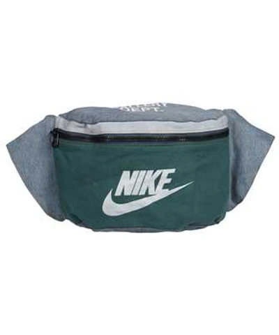 Shop Gallery Dept. Nike Travel Belt Bag In Green