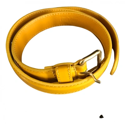Pre-owned Leather Belt In Yellow