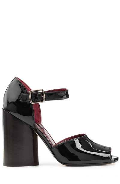 Marc Jacobs Patent Leather Sandals In Black