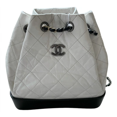 Gabrielle leather backpack Chanel White in Leather - 34191273