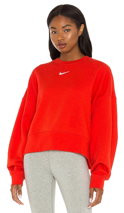 Shop Nike Nsw Collection Fleece Crew In Chili Red