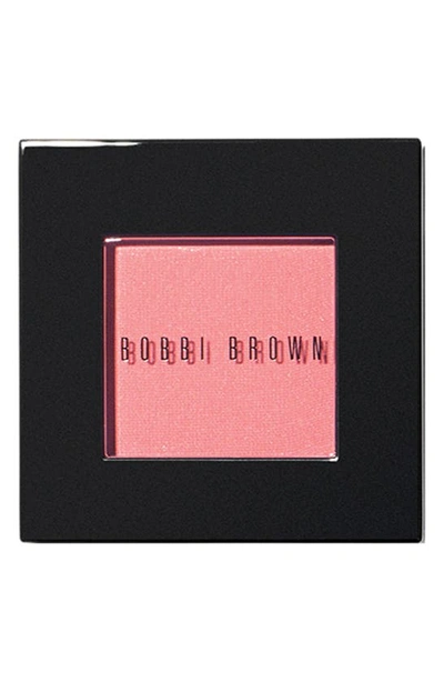 Shop Bobbi Brown Blush In Pretty Coral