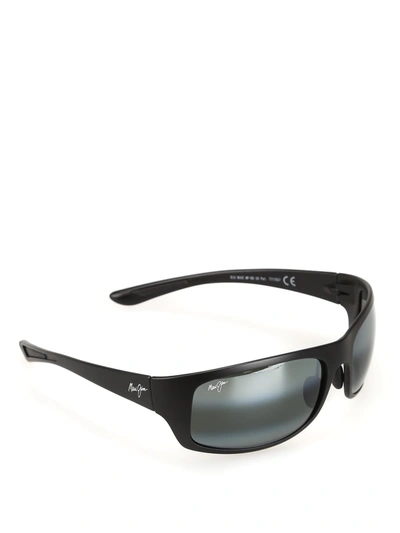 Shop Maui Jim Big Wave Sunglasses In Grey Big Wave Black Matte