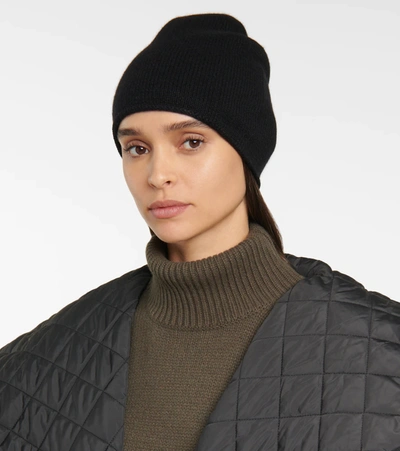 Shop Totême Cashmere Beanie In Black