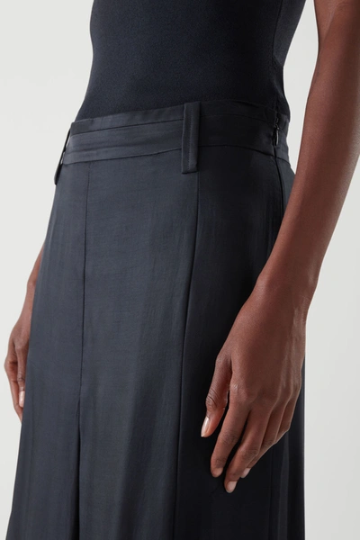 Cos Box pleat Midi Skirt In Navy ModeSens