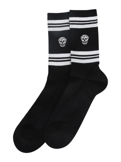 Shop Alexander Mcqueen Sports Skull Socks In Nero