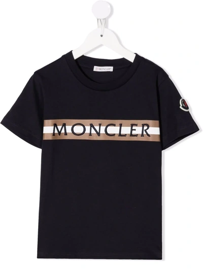 Shop Moncler Embroidered-logo T-shirt In Blue