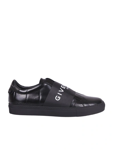 Shop Givenchy Urban Street Leather Sneakers In Black