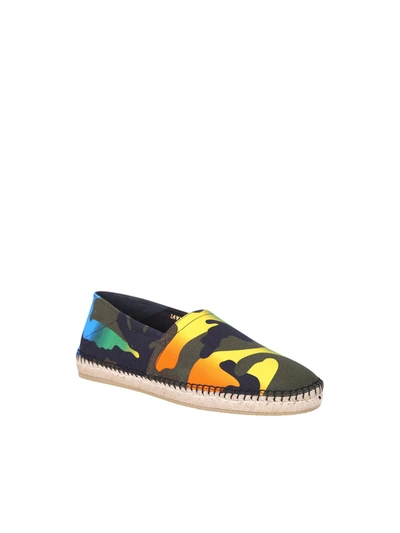 Shop Valentino Garavani Camouflage Print Canvas Espadrillas In Multi