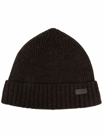 Barbour Logo-patch Knitted Beanie In Grün