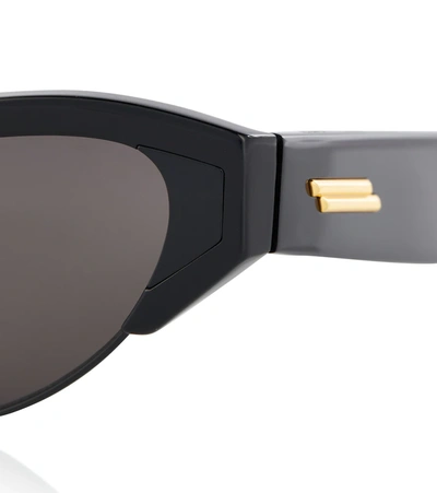 Bottega Veneta Cat-eye Sunglasses In Black
