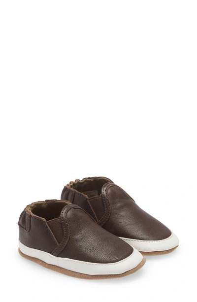 Robeezr Robeez® Kids' Liam Crib Shoe In Brown